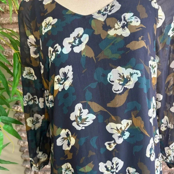 Cabi Pirouette Floating Flowers Dress Style 3460 Size Small - Picture 9 of 12